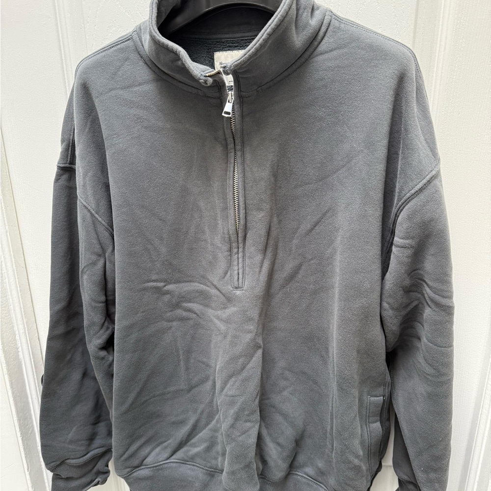Abercrombie & Fitch Sunday Half-Zip